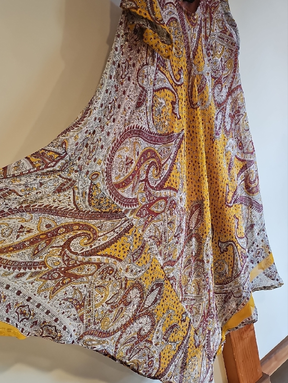 Yellow Paisley Casual Midi Dress - Picture 5 of 7